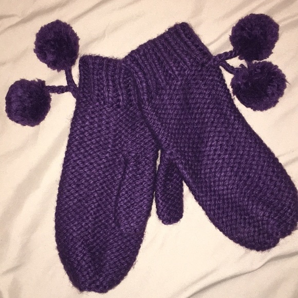 JESSICA Simpson knit mittens - Picture 1 of 3